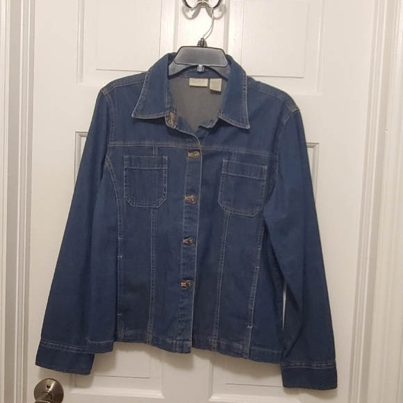 Erika Classic Denim Jacket Size Large, Casual lightweight - Picture 1 of 9
